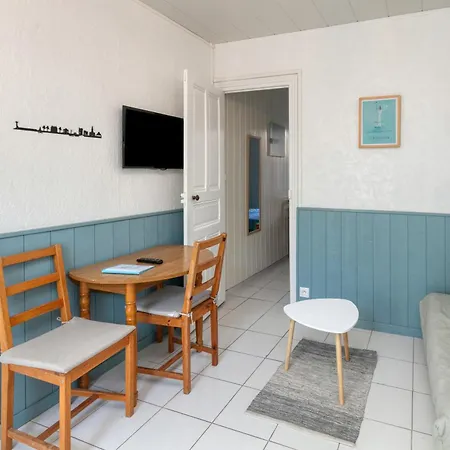 Nid Douillet Entre Et Port شقة لو بولين